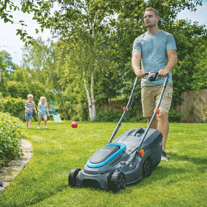 Çim Biçme Makineleri